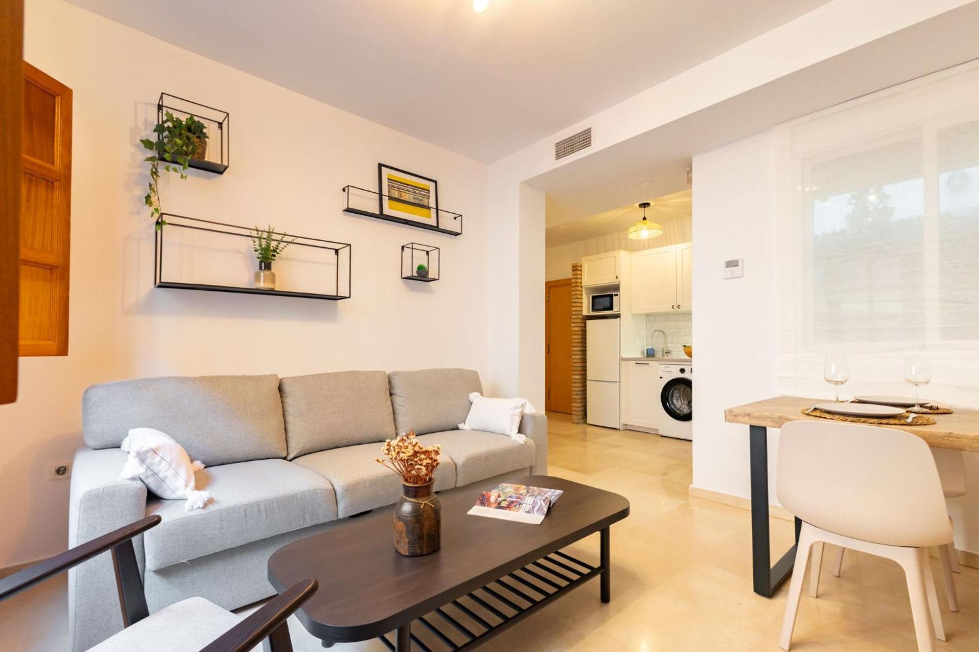 Charming 2 Bedroom Apartment At San Marcos Plaza By Ocityzen Sevilla Exterior foto