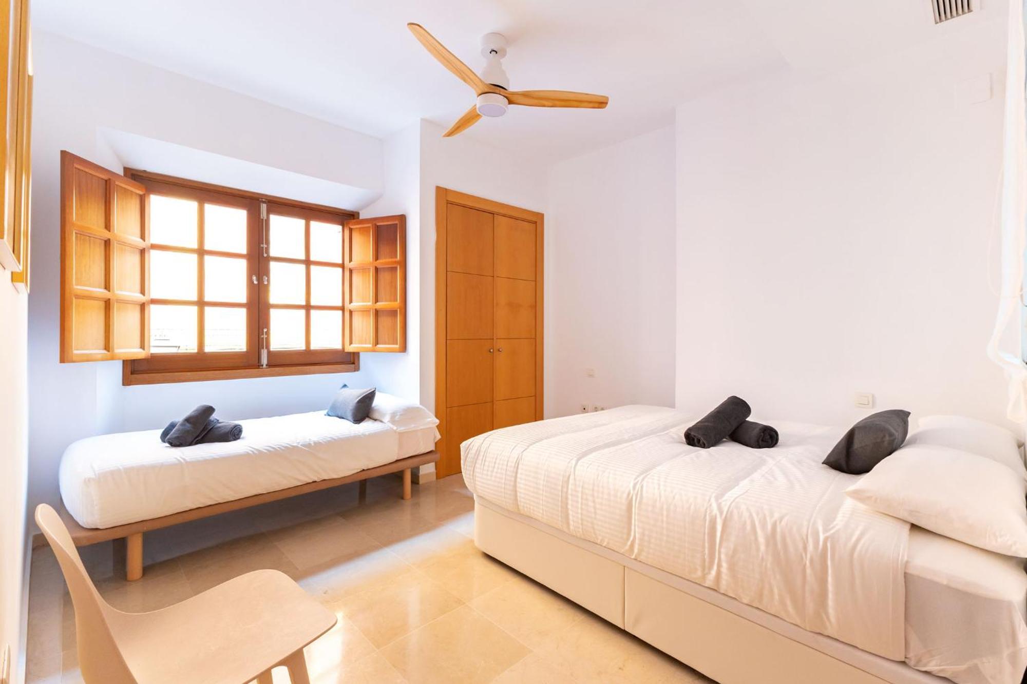 Charming 2 Bedroom Apartment At San Marcos Plaza By Ocityzen Sevilla Exterior foto